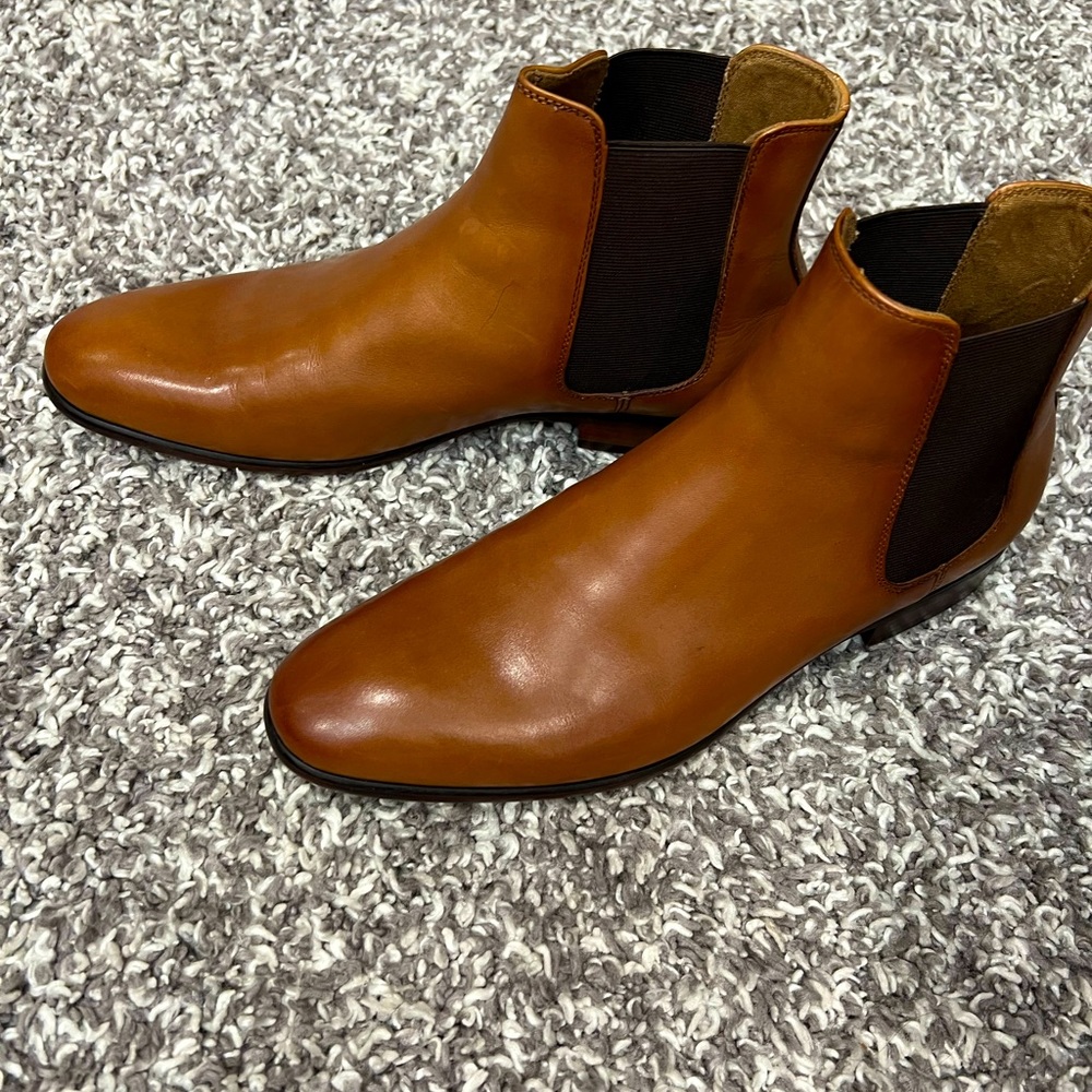 Aldo classic  Chelsea brown boots